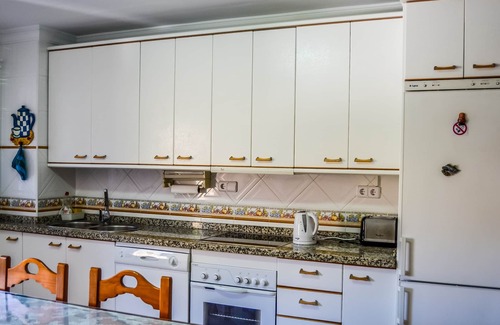 Caleta de Velez Apartment | Charming apartment for the whole family or friends. 3 bedrooms - 6 people