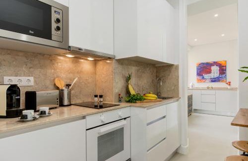 Penha de Franca Apartment | Charming Apartment for a Great Stay in Lisbon