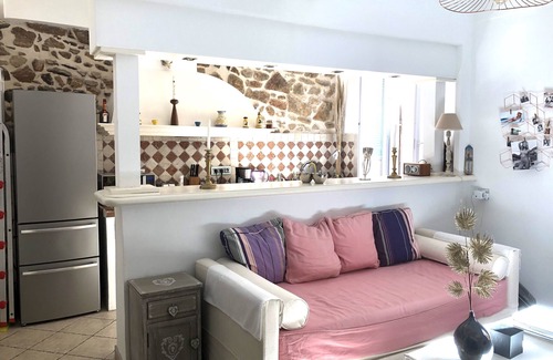 Old Town Apartment | Charming apartment, 36m2, want St-Tropez, near the church, the Ponche, 2 beds