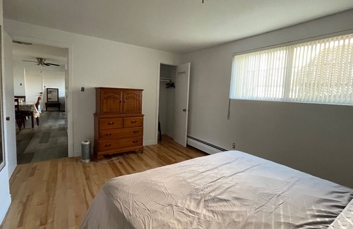 Laval Apartment | Charming apartment in Laval