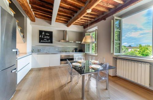 Lucca Historical Center Apartment | Charming Apartment in Lucca's Historic Center