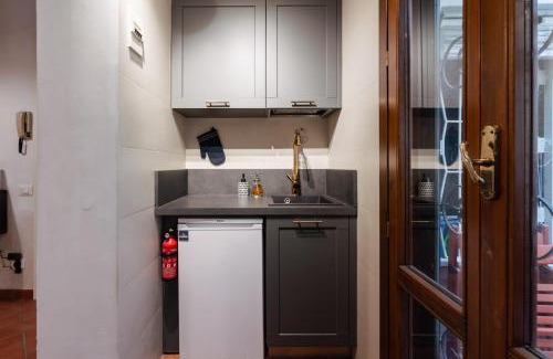 Santo Spirito Apartment | Charming Apartment in the Heart of Santo Spirito