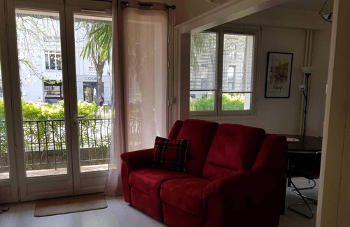 Centre Ville Apartment | Charming apartment in the heart of Pau
