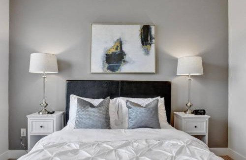 King William Apartment | Charming Apartment in Southtown Wifi Pool Gym