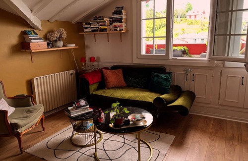 Ciboure Apartment | Charming apartment on the port of Ciboure 3/4.nights