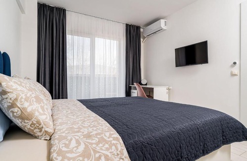 Otopeni Apartment | Charming Apartment - Swimming Center, Airport & Therme SPA