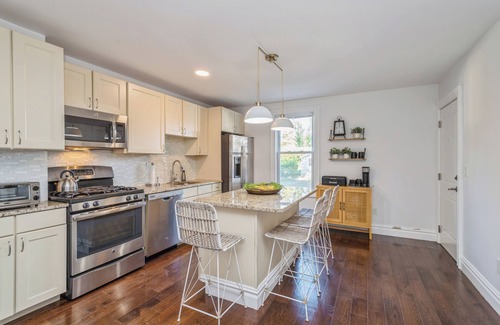 Spring Lake Heights Apartment | Charming apartment in the most beautiful NJ shore town, tranquil Spring Lake.