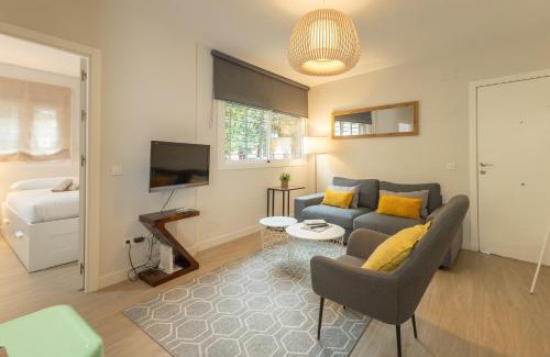 Huerta de la Salud Apartment | Charming Apartment with private patio at Plaza de España by OCityzen