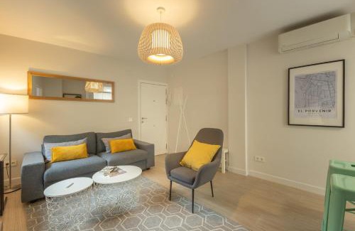 Huerta de la Salud Apartment | Charming Apartment with private patio at Plaza de España by OCityzen