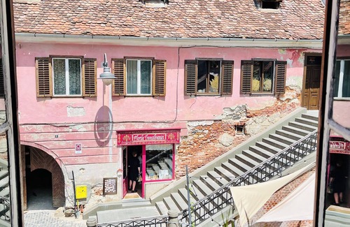 Historic Center Apartment | Charming Apartment with WiFi in Historic Sibiu