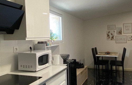 Chateaudun Apartment | Charming Appart'Hôtel au Cœur de Châteaudun