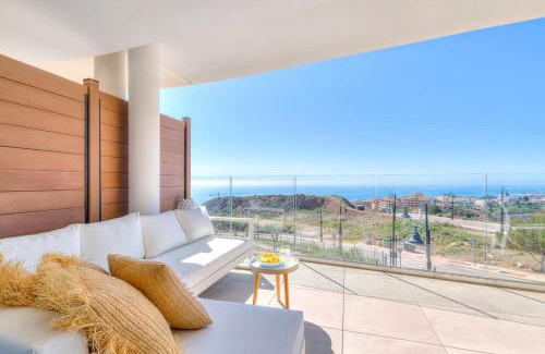 Fuengirola Apartment | Charming apt with Ocean view