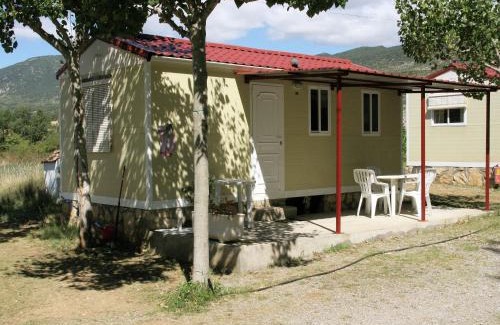 La Puebla de Roda House | Charming Aragonese Bungalow