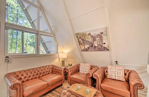 Ashford House | Charming Ashford Cabin with Private Hot Tub!