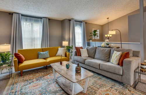 Clarkdale House | Charming Atlanta Area Vacation Rental w/ Backyard