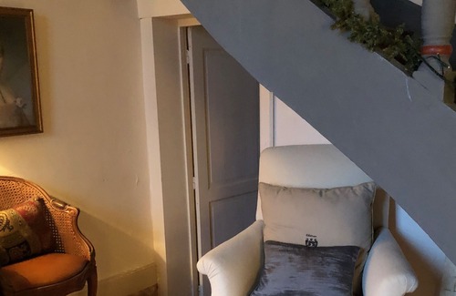 Bergerac House | Charming Authentic 18th Century Chateau set in beautiful private park