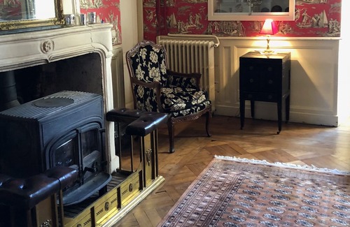 Bergerac House | Charming Authentic 18th Century Chateau set in beautiful private park