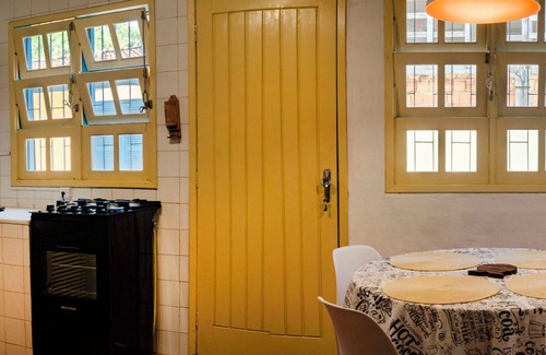 Cachoeira do Bom Jesus House | CHARMING AZOREAN HOUSE IN FLORIPA!