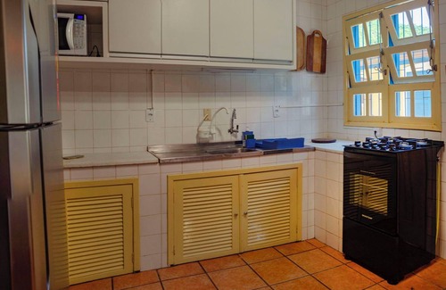 Cachoeira do Bom Jesus House | CHARMING AZOREAN HOUSE IN FLORIPA!
