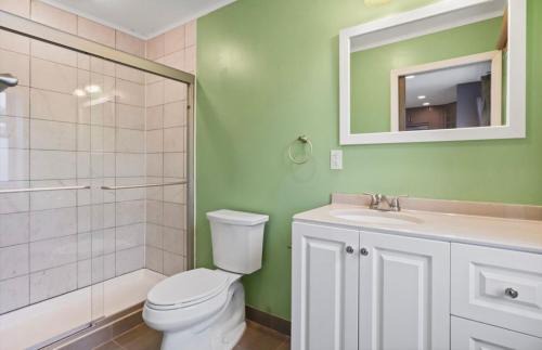 Trinidad Bed & Breakfast | Charming B&B Mezzanine with Free Parking!
