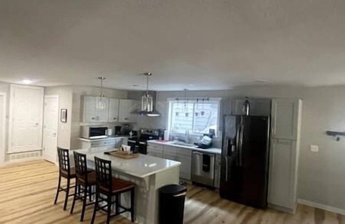 Springdale House | Charming B&B with Nicaraguan Breakfast Full House