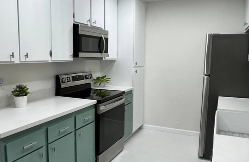Benicia Villa | Charming Bay Area in Benicia: Nature & City Life