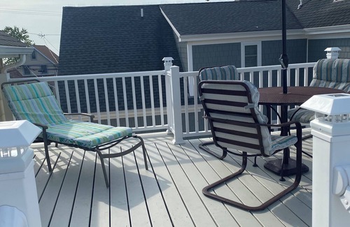 Milford House | Charming Beach Home-Steps To Sandy Beach