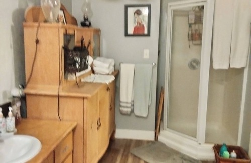 Ruston Bed & Breakfast | Charming bed & breakfast in Ruston with AC, WiFi, fitness room
