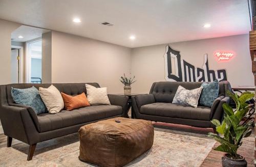 Benson House | Charming Benson Home Fenced Yard & BBQ
