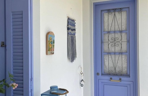 Frourion Apartment | CHARMING BOUTIQUE STUDIOS in ASSOS - PERFECT LOCATION - BAY VIEWS 2 min to beach
