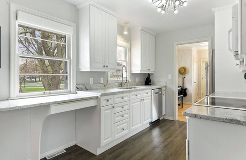 Concord House | Charming, bright 4-bedroom Edina home on corner across from park, near schools