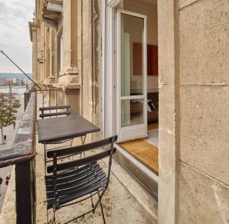 Belvaros - Lipotvaros Apartment | Charming Budapest Apartment with Parliament Views