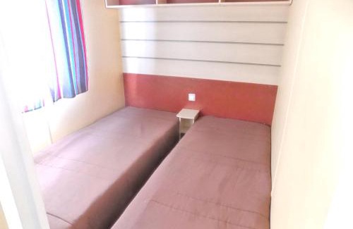 Burinhosa House | Charming Bungalow in Pataias with Shared Pool