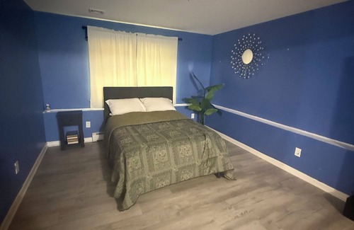 Circleville House | Charming bungalow in lovely Middletown NY