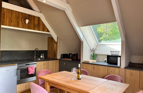 Correncon-en-Vercors Ski Chalet | Charming Chalet in Forest near Golf and Ski in Corrençon