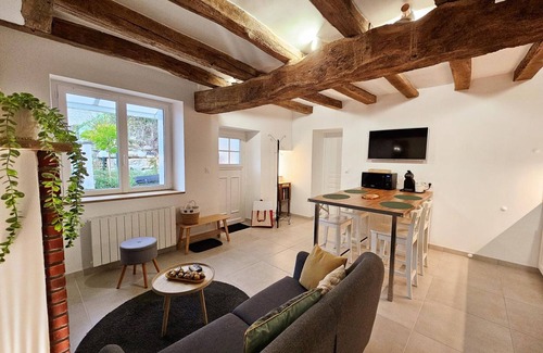 Saint-Martin-le-Beau Cottage | Charming cottage with garden and WIFI near Loire castles