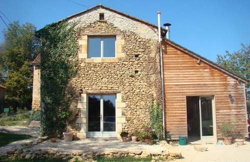Monplaisant House | Charming C17th Home, Nr Belves, Dordogne, Own Pool, 2024 rates now available!