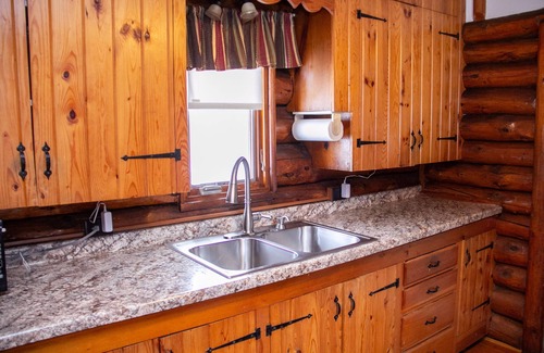 Pequot Lakes Cabin | Charming Cabin Nestled along the Stony Brook Creek