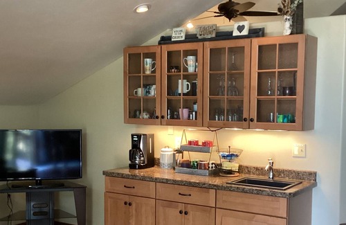 Angel Point Cabin | Charming Cabin Overlooking Beautiful Flathead Lake