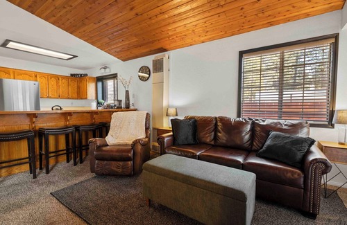 Peter Pan House | Charming Cabin Retreat in Big Bear
