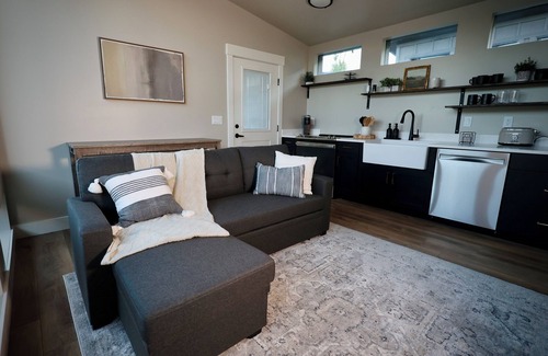 South Weber Cabin | Charming cabin with full RV resort access incl, WiFi in welcoming South Weber