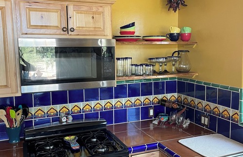 Casas Adobes House | Charming Casita in the Sonoran Desert