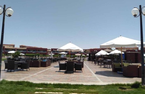 Borg el Arab Apartment | Charming Chalet with sea view