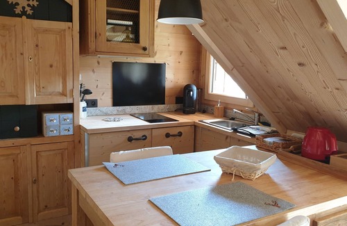 Demi-Quartier Ski Chalet | Charming chalet facing the Mont Blanc range. Your 4-legged friend is welcome