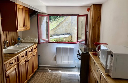 Saint-Antheme Ski Chalet | Charming chalet in the Forez mountains