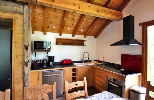 Vars Ski Chalet | CHARMING CHALET, MOUNTAIN VIEW AND SKI SLOPES JACUZZI HAMMAM SAUNA TABLE SOCCER