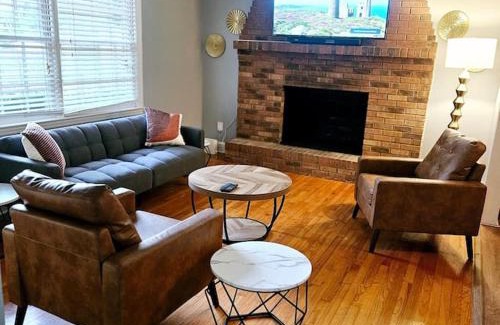 Charlotte House | Charming Charlotte city Vacation Home