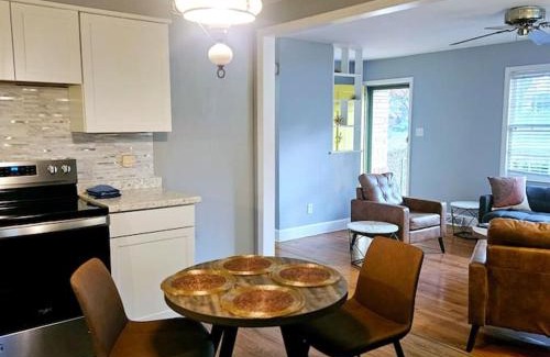 Charlotte House | Charming Charlotte city Vacation Home