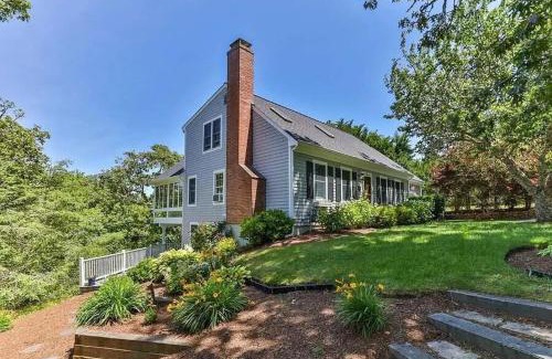 West Chatham House | Charming Chatham Abode with Sunroom