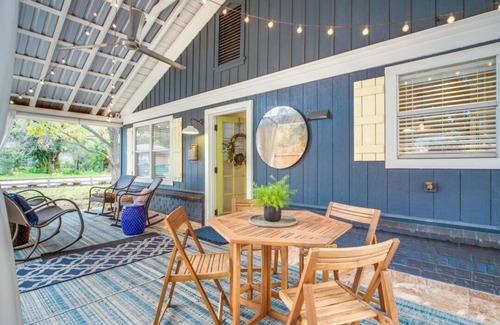 Blanco Cottage | Charming Chic Cottage w/Walk to Downtown & River